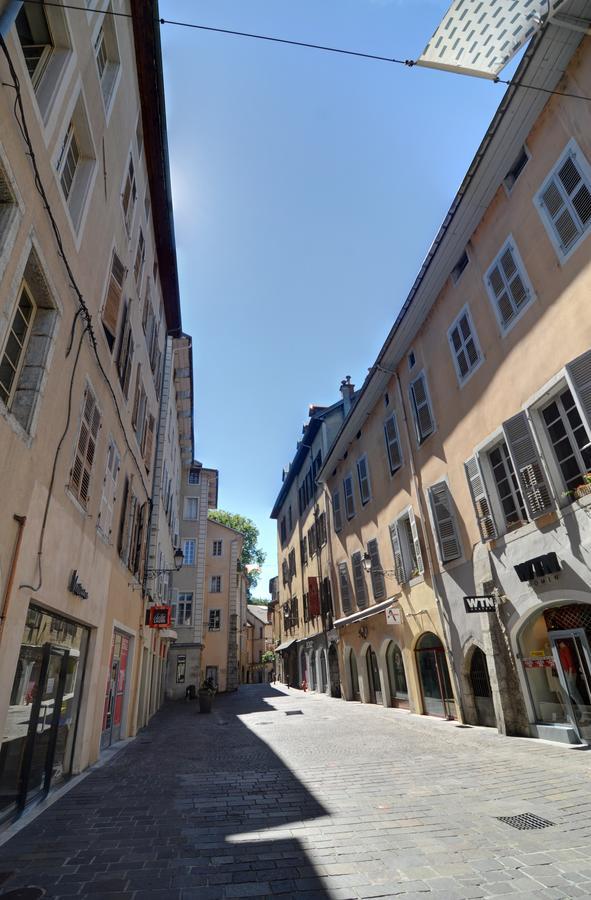 Apartament Les Petits Boudoirs De Savoie Chambéry Zewnętrze zdjęcie